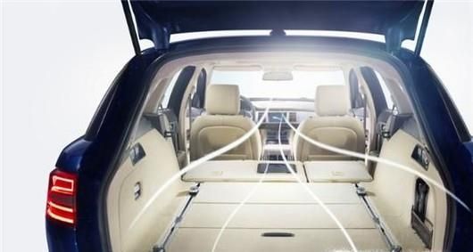 夏日如何防止孩子被困车内发生危险？