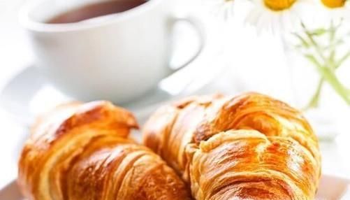 冰箱里不适合放什么食物