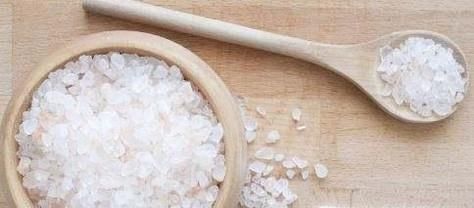 泡菜坛子长白怎么办---怎样让泡菜坛子不长白