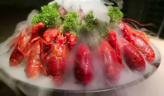 已经做好了的隔夜龙虾能吃吗