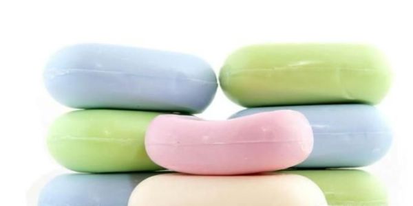 枕套发黄了怎么办