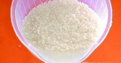 枕套发黄了怎么办