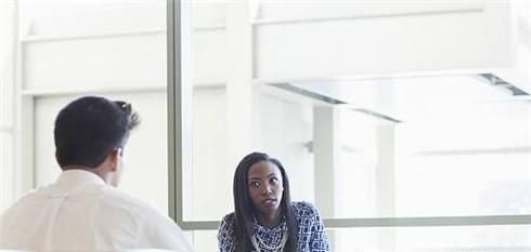 怎样有礼貌地拒绝别人的邀请或要求？