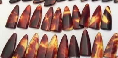 教新手怎么挑选到好的古筝指甲