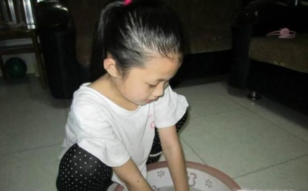 如何清洗自己的泳衣、泳裤