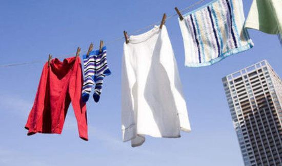 黄梅天衣服有味道怎么办?