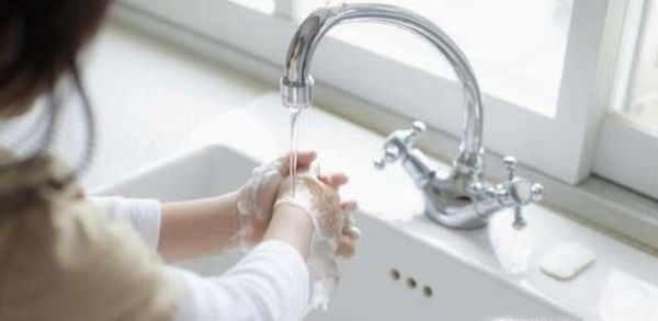 滴眼药水的注意点和技巧