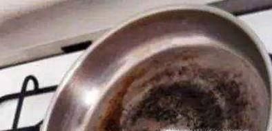 锅烧糊了怎么办