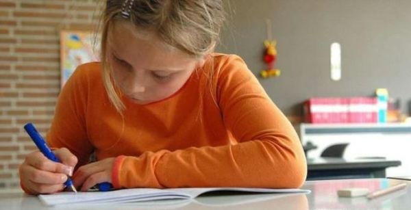 如何在家自学英语