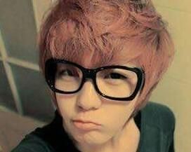 长脸男生适合什么眼镜