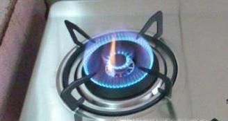 如何安全使用燃气灶