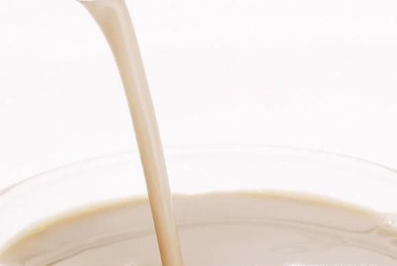 正确冲豆粉——怎样冲豆奶粉不起小疙瘩