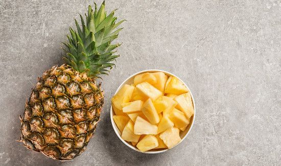 女生吃菠萝的好处