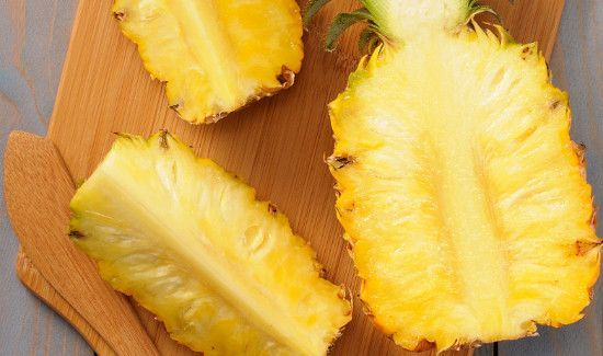 女生吃菠萝的好处