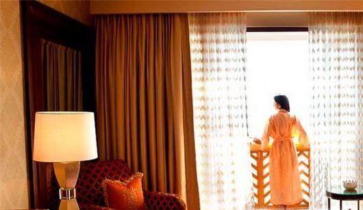 独身女性如何安全住酒店？女性住酒店注意事项！