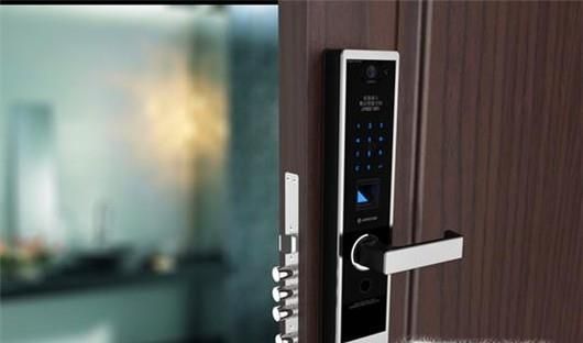 独身女性如何安全住酒店？女性住酒店注意事项！