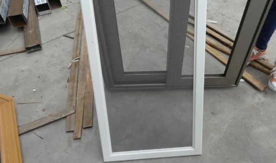 纱窗上的柳絮怎么清理