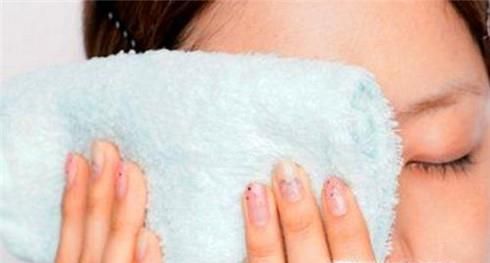 缓解吃虾过敏 ，皮肤过敏的方法