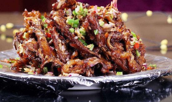 鸭架的热量