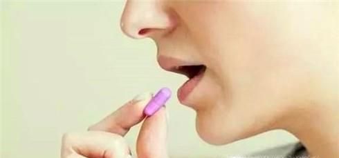 来月经时肚子痛怎么办？