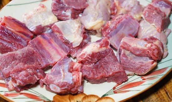 生肉可以用冷水泡着吗