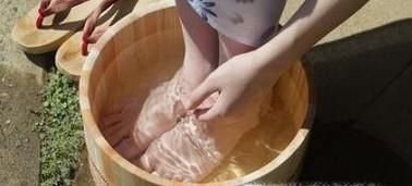 怎样去除脚上的老皮？