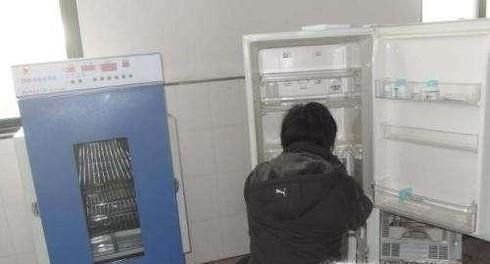 冰箱门封条发霉怎么办