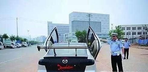 交警一般在什么情况下才会扣留驾驶证？