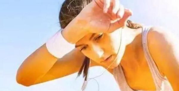 夏天运动出汗的好处