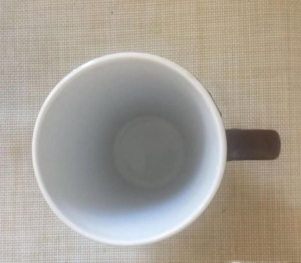 如何才能清除茶杯上的顽固茶渍