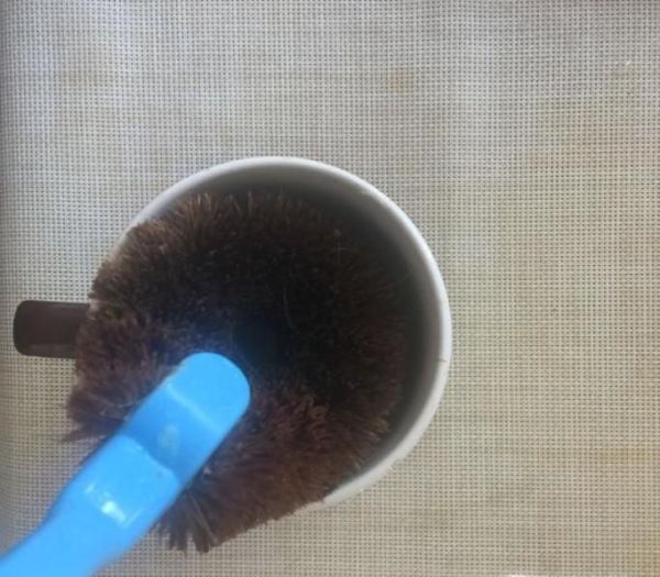 如何才能清除茶杯上的顽固茶渍