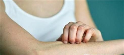 躺床上浑身痒是螨虫吗？