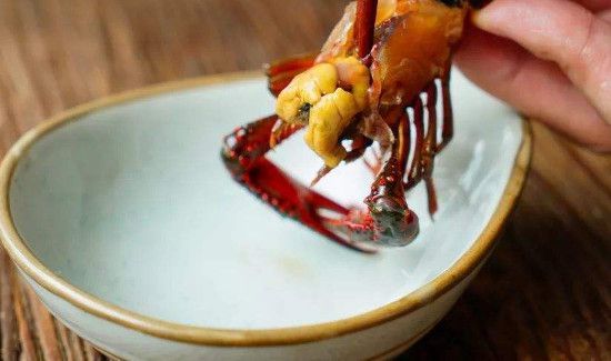 虾黄和屎的区别