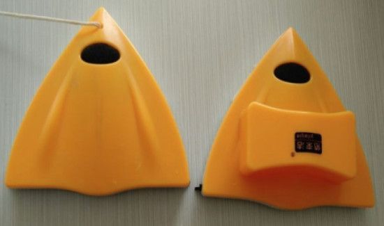 玻璃擦吸住了怎么打开