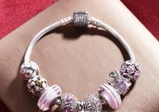 潘多拉手链保养方法