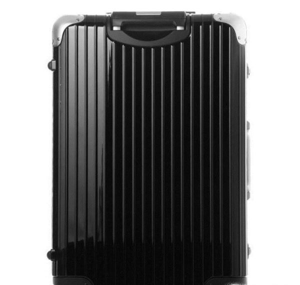 买拉杆箱什么颜色最好?