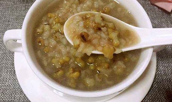 绿豆汤和蜂蜜能一起喝吗有什么功效
