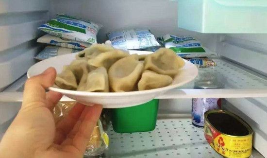 热的饭菜可以马上放冰箱吗