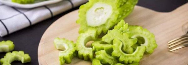 苦瓜和西红柿能在一块儿吃吗