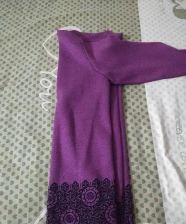 教你怎样叠长袖