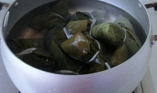 煮粽子漏米怎么办