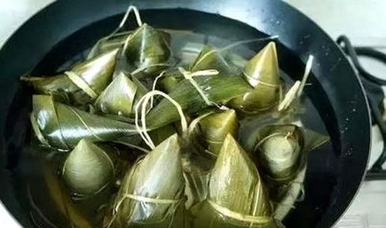 可以用烧水壶煮粽子吗