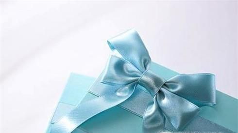 前男友生日礼物送什么好