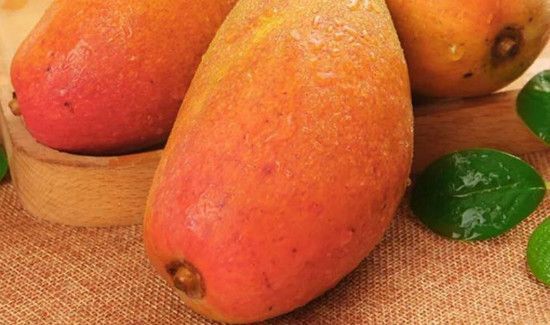 女人吃芒果好处和坏处