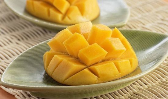 女人吃芒果好处和坏处