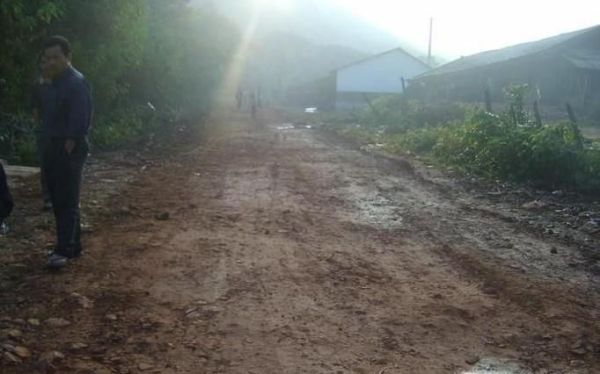 下大雨,开车过积水路面的你必须要做的事情