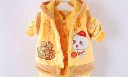 小孩子宝宝过满月百天送礼送什么好？