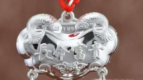 小孩子宝宝过满月百天送礼送什么好？