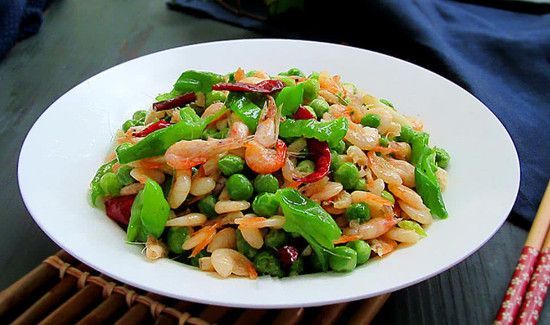 豌豆仁不能和什么一起吃