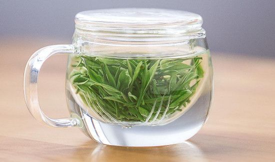 冷水泡茶和热水泡茶的区别